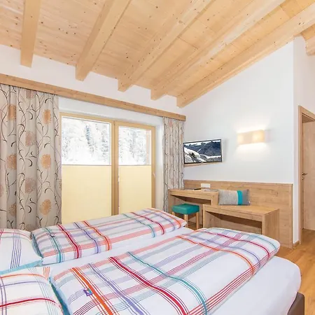 Affittacamere Haus Fidelis Riml 2*