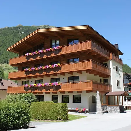 Haus Fidelis Riml Affittacamere Sölden