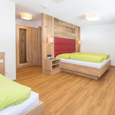 Haus Fidelis Riml 3* Sölden